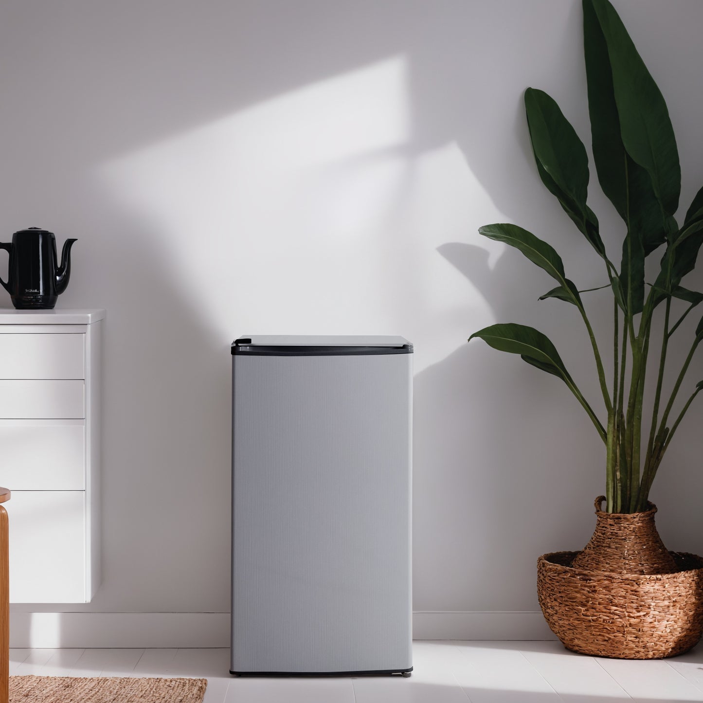 3.2 Cu.Ft Mini Fridge for Bedroom Office Dorm, Small Refrigerator Freezer, Mini Compact Fridge with Adjustable Thermostat, Low Noise, Energy Saving, Silver